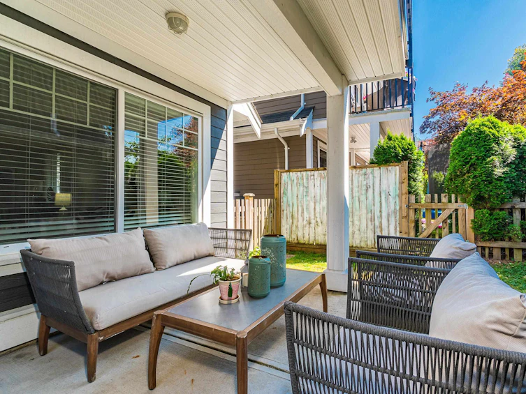 63-15988 32, Surrey, BC, V3Z 2J4 - 39