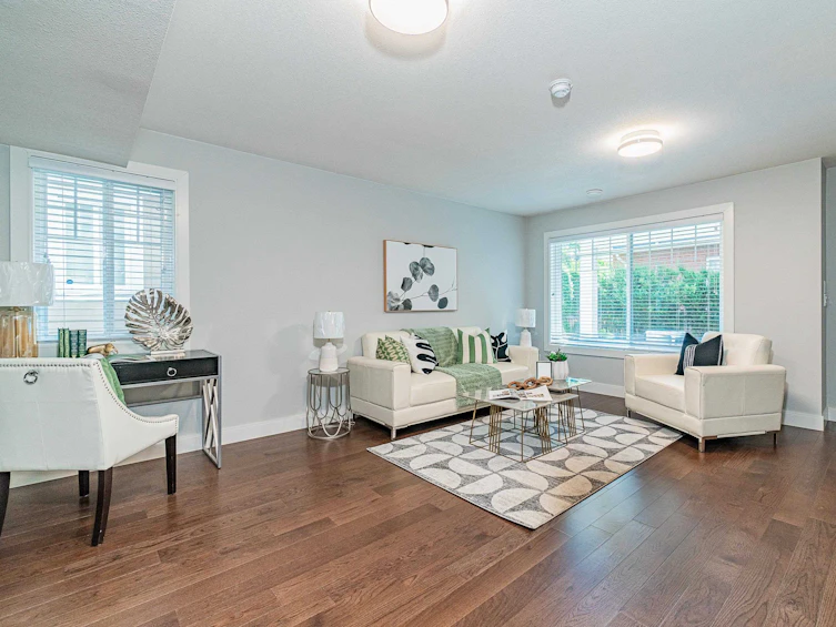 63-15988 32, Surrey, BC, V3Z 2J4 - 34