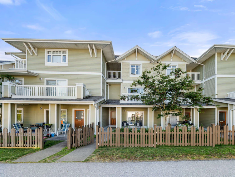 58-7388 Macpherson Avenue, Burnaby, BC, V5J 0A1