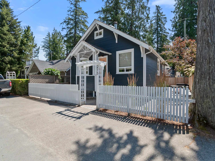 275 Fir Street, Cultus Lake, BC, V2R 4Y5 - 3