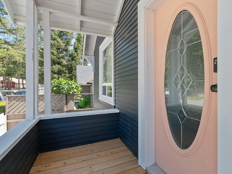275 Fir Street, Cultus Lake, BC, V2R 4Y5 - 4