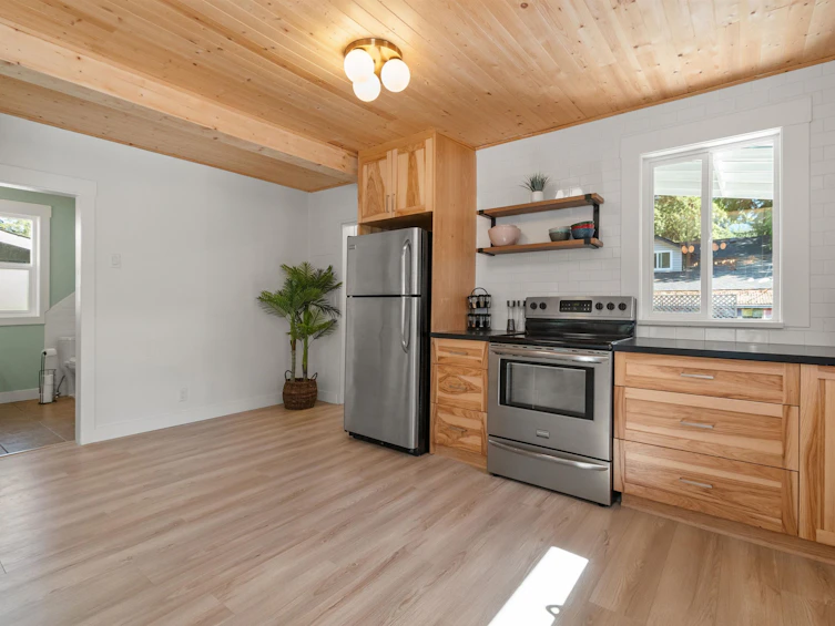 275 Fir Street, Cultus Lake, BC, V2R 4Y5 - 16