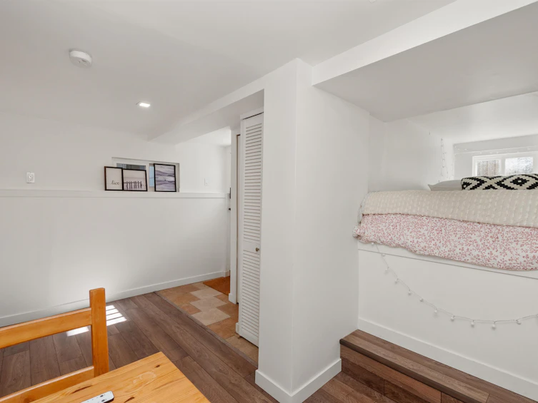 275 Fir Street, Cultus Lake, BC, V2R 4Y5 - 30
