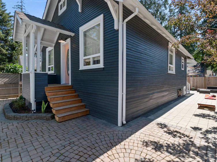 275 Fir Street, Cultus Lake, BC, V2R 4Y5 - 35