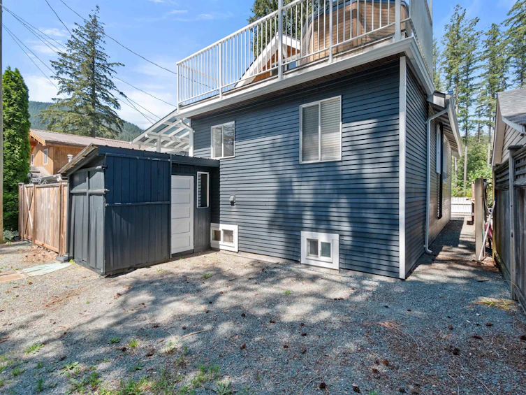 275 Fir Street, Cultus Lake, BC, V2R 4Y5 - 36