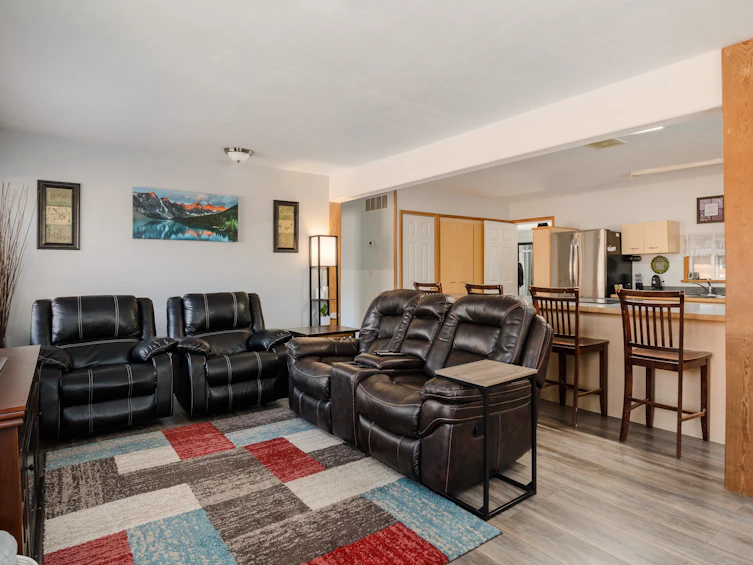 23 Bracken Parkway, Squamish, BC, V0N 1T0 - 8