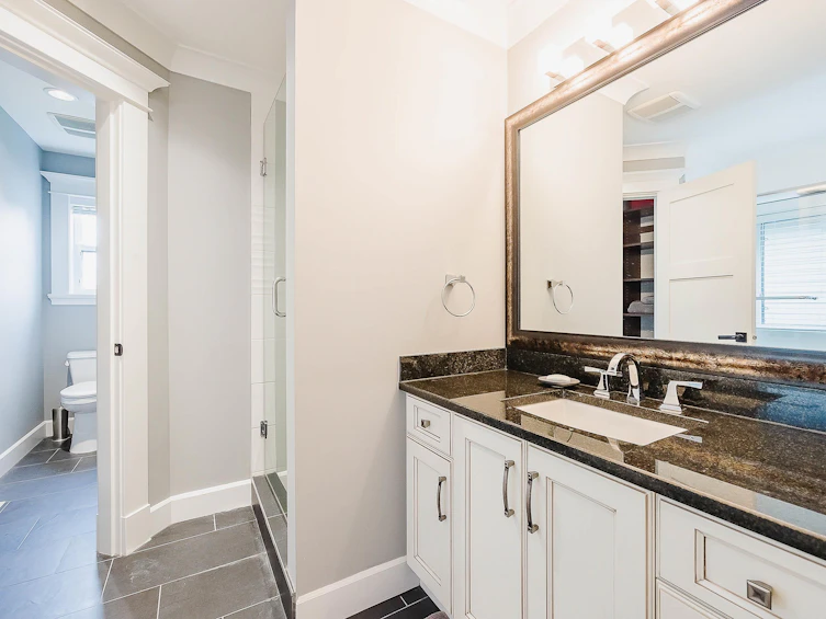 15448 Oxenham Avenue, Surrey, BC, V4B 2J3 - 28