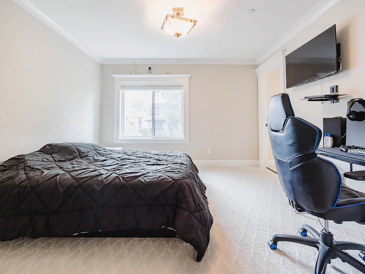 15448 Oxenham Avenue, Surrey, BC, V4B 2J3 - 29