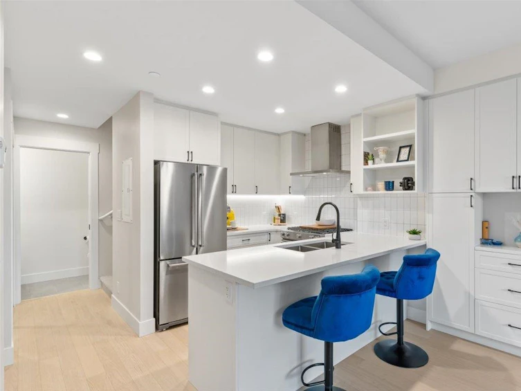 110-12040 Plaza Street, Maple Ridge, BC, V2X 5X9 - 4