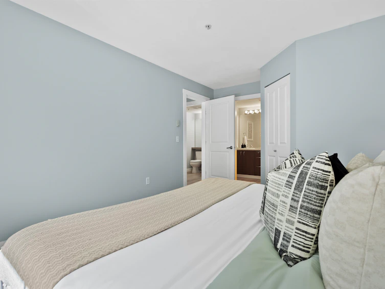 301-9283 Government Street, Burnaby, BC, V3N 0A3 - 12