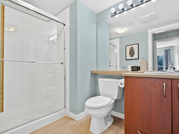 301-9283 Government Street, Burnaby, BC, V3N 0A3 - 15