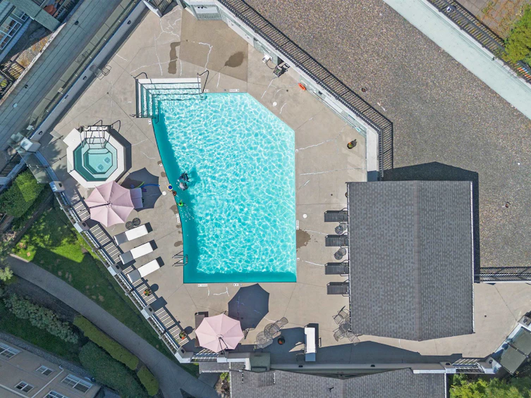 301-9283 Government Street, Burnaby, BC, V3N 0A3 - 16