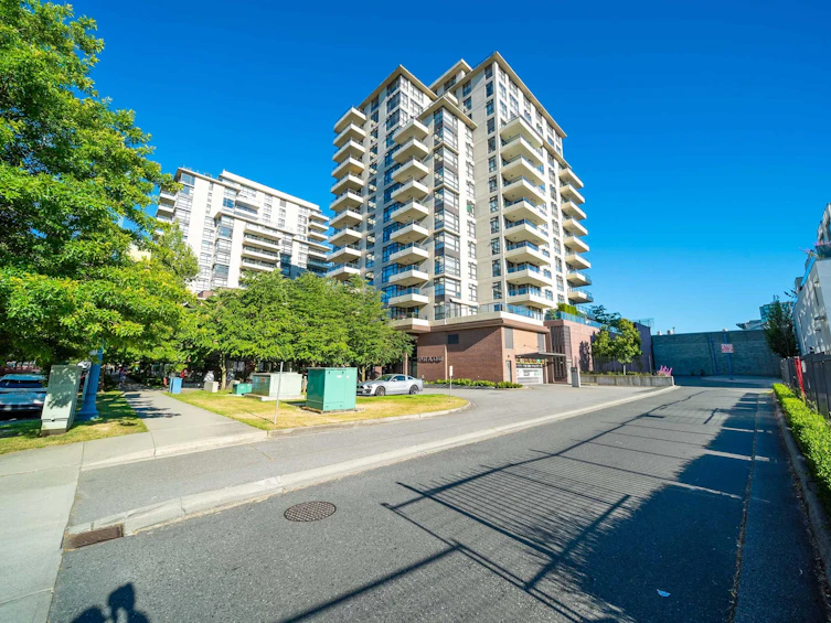 408-8120 Lansdowne Road, Richmond, BC, V6X 0A1