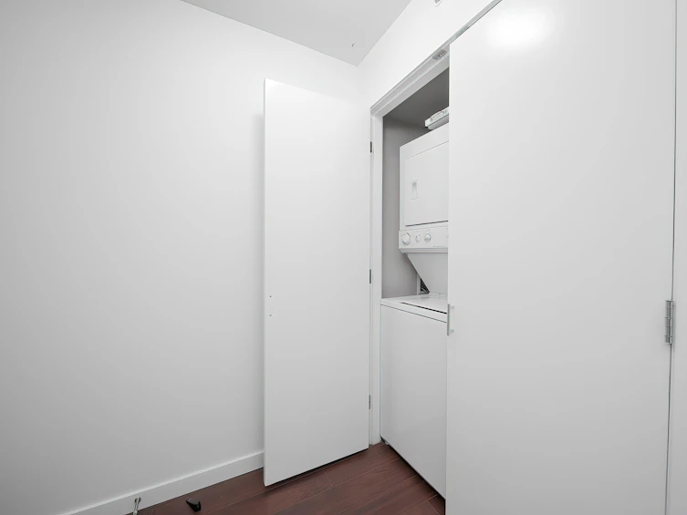 408-8120 Lansdowne Road, Richmond, BC, V6X 0A1 - 16