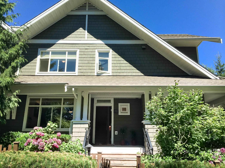 72-6878 Southpoint Drive, Burnaby, BC, V3N 5E4
