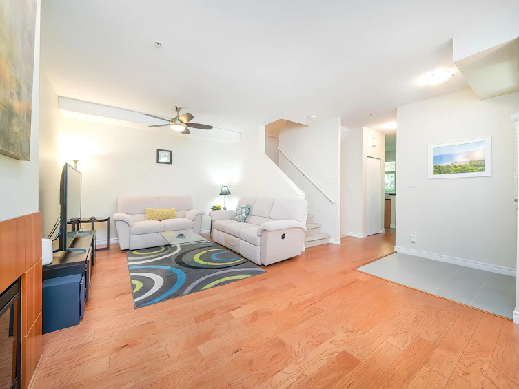 72-6878 Southpoint Drive, Burnaby, BC, V3N 5E4 - 5