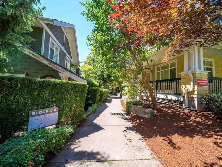 72-6878 Southpoint Drive, Burnaby, BC, V3N 5E4 - 28