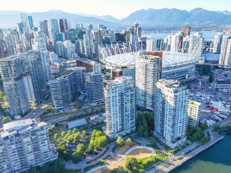 1105-918 Cooperage Way, Vancouver, BC, V6B 0A7 - 3