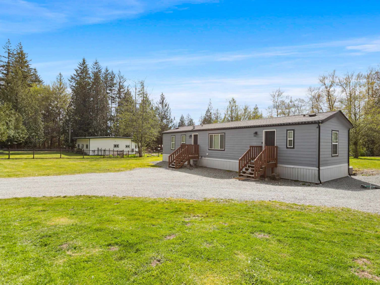 10543 277 Street, Maple Ridge, BC, V2W 1M7 - 2