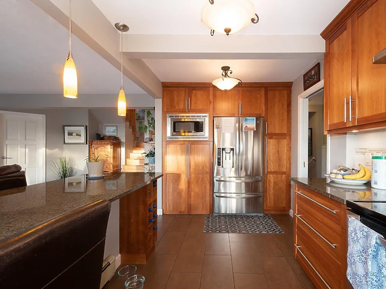 5703 Bluebell Drive, West Vancouver, BC, V7W 1T2 - 10