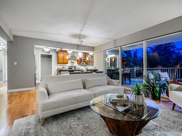 5703 Bluebell Drive, West Vancouver, BC, V7W 1T2 - 14