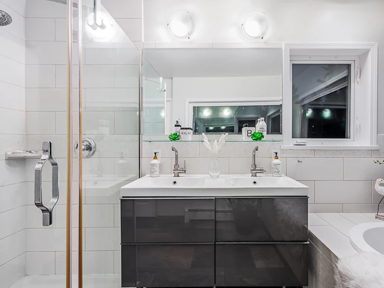 5703 Bluebell Drive, West Vancouver, BC, V7W 1T2 - 26