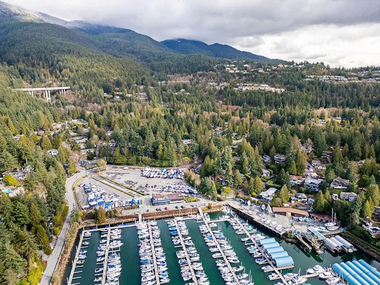 5703 Bluebell Drive, West Vancouver, BC, V7W 1T2 - 34