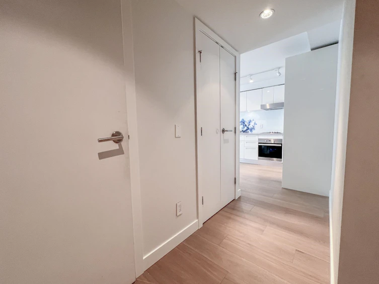 1006-188 Keefer Street, Vancouver, BC, V6A 0E3 - 24