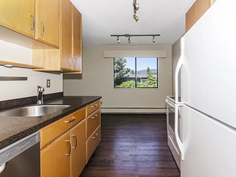 305-131 W 4 Street, North Vancouver, BC, V7M 3C8 - 8