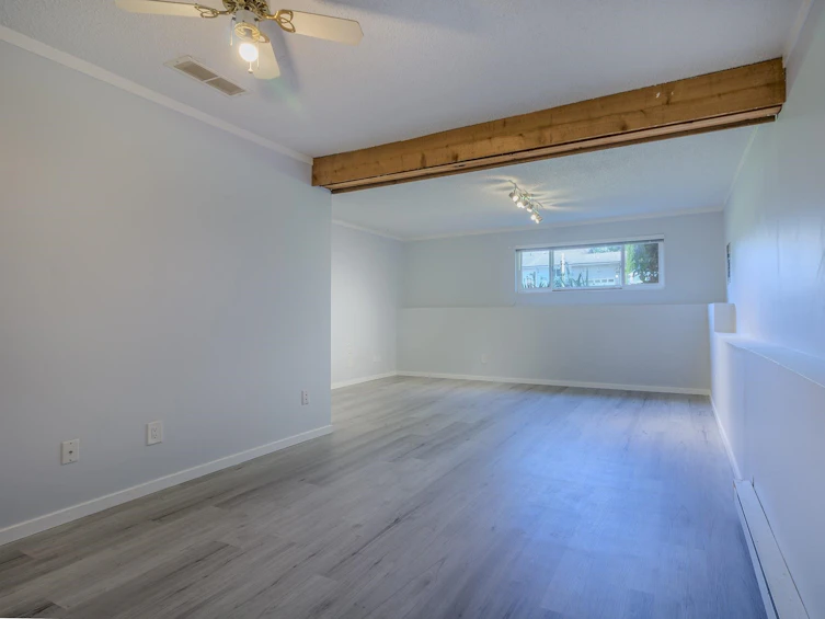 35390 Selkirk Avenue, Abbotsford, BC, V2S 8L2 - 18