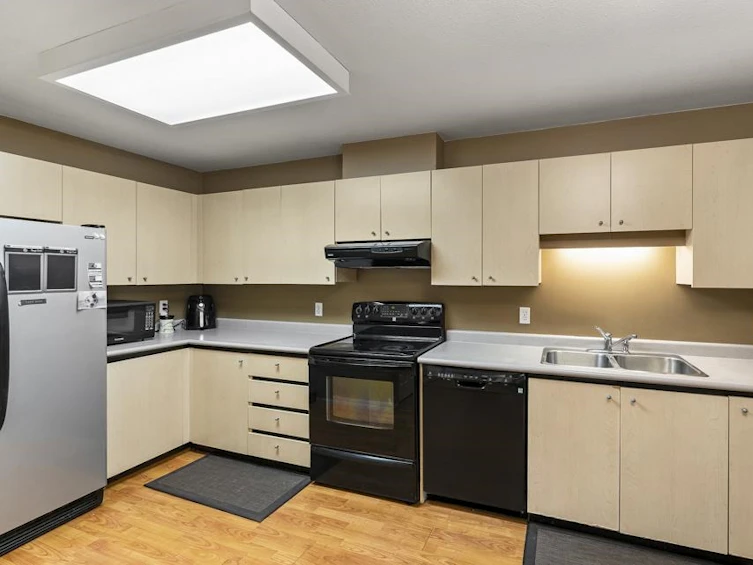 21-16016 82, Surrey, BC, V4N 0N7 - 10
