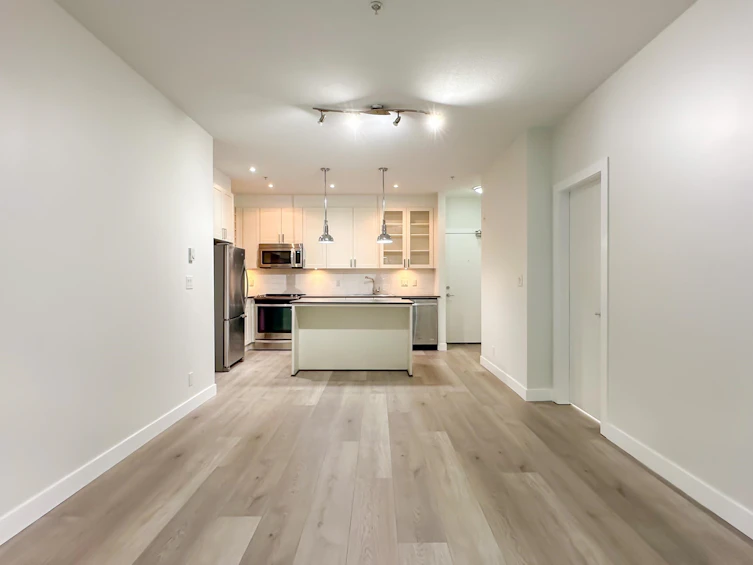 109-16398 64, Surrey, BC, V3S 6X6 - 5