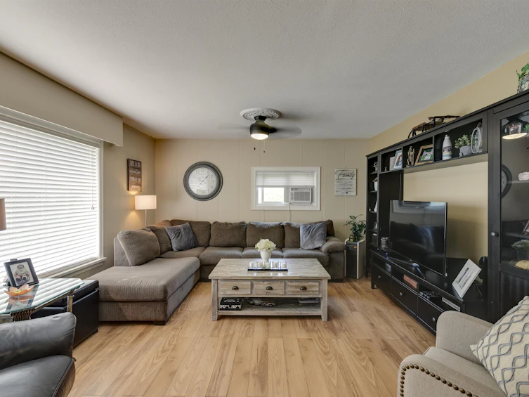 33675 3rd Avenue, Mission, BC, V2V 1R1 - 29