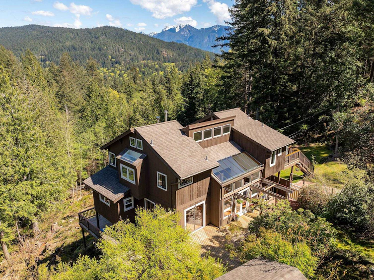 775 Carter Road, Bowen Island, BC, V0N 1G1 - 2
