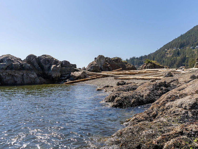 825 Hummingbird Lane, Bowen Island, BC, V0N 1G1 - 16