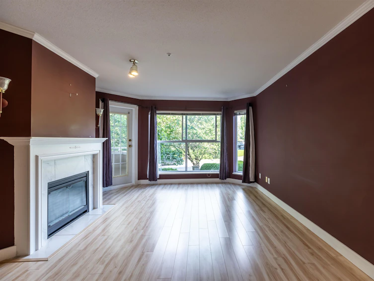 204-7435 121a, Surrey, BC, V3W 0W8 - 5