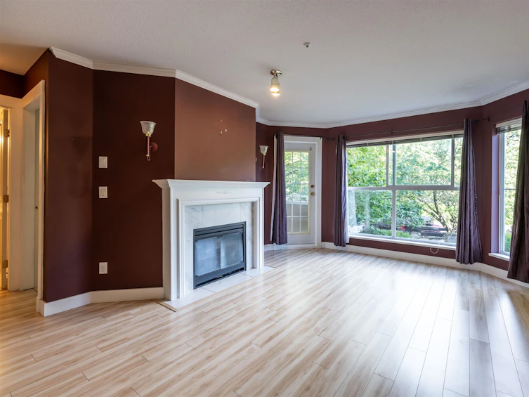 204-7435 121a, Surrey, BC, V3W 0W8 - 6