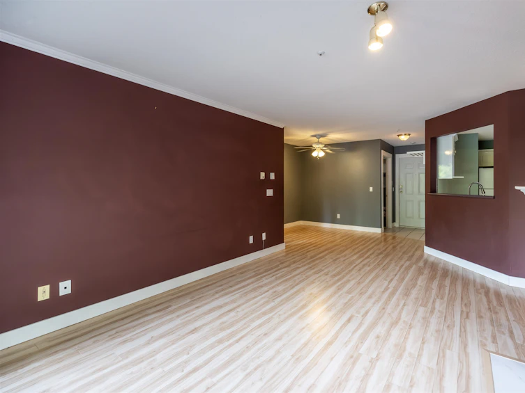 204-7435 121a, Surrey, BC, V3W 0W8 - 8
