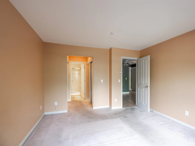 204-7435 121a, Surrey, BC, V3W 0W8 - 16