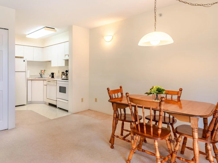 409-4990 Mcgeer Street, Vancouver, BC, V5R 6C1 - 5