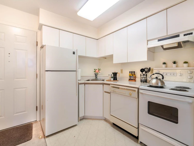 409-4990 Mcgeer Street, Vancouver, BC, V5R 6C1 - 7