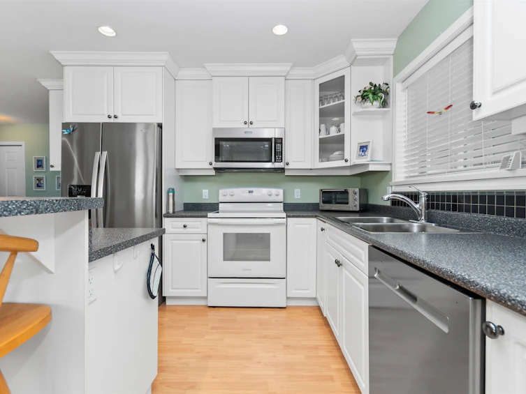 249 Cariboo Avenue, Hope, BC, V0X 1L0 - 7