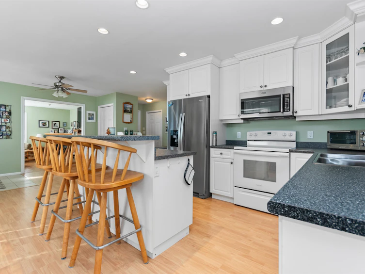 249 Cariboo Avenue, Hope, BC, V0X 1L0 - 8