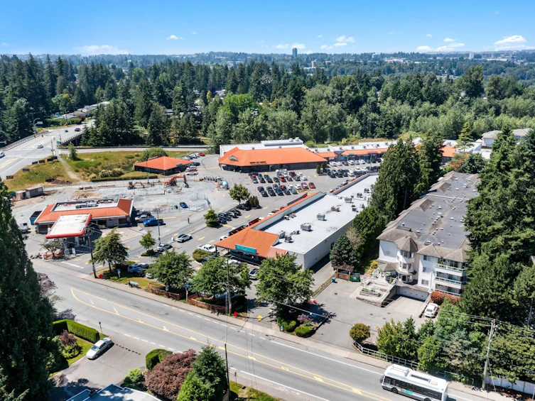 304-3063 Immel, Abbotsford, BC, V2S 4L3 - 38