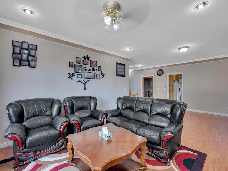 9569 124 Street, Surrey, BC, V3V 4S6 - 6