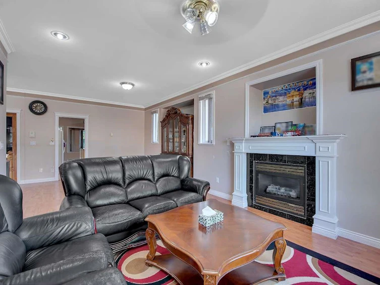 9569 124 Street, Surrey, BC, V3V 4S6 - 7