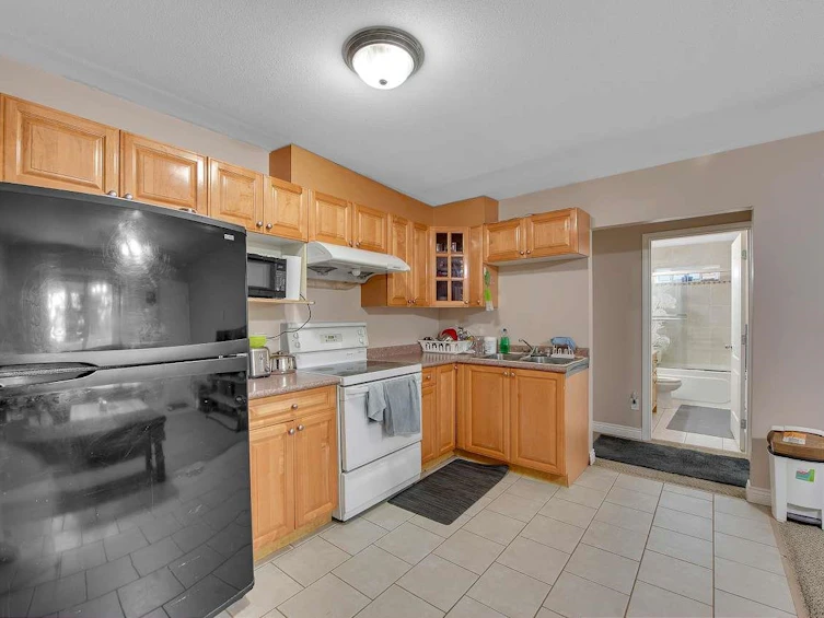 9569 124 Street, Surrey, BC, V3V 4S6 - 30