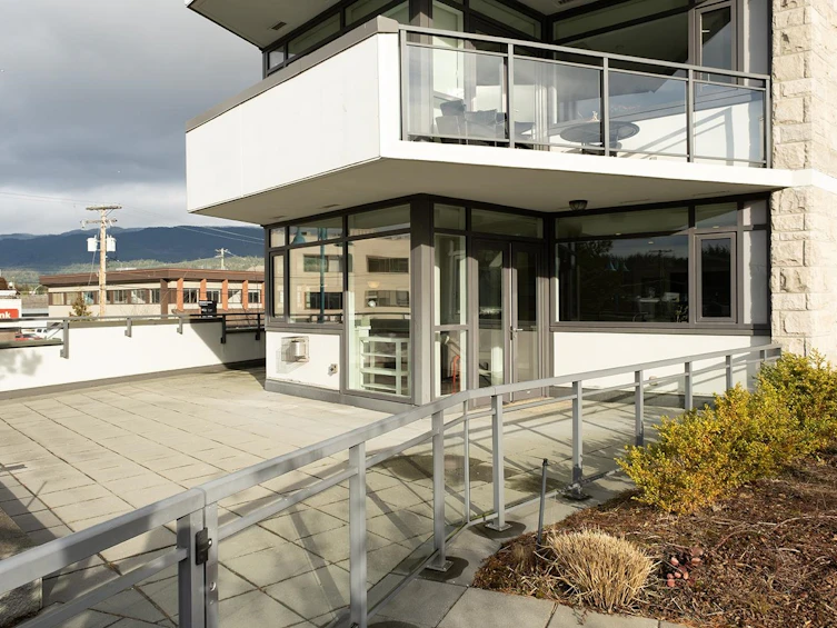208-5665 Teredo Street, Sechelt, BC, V7Z 0J2 - 32