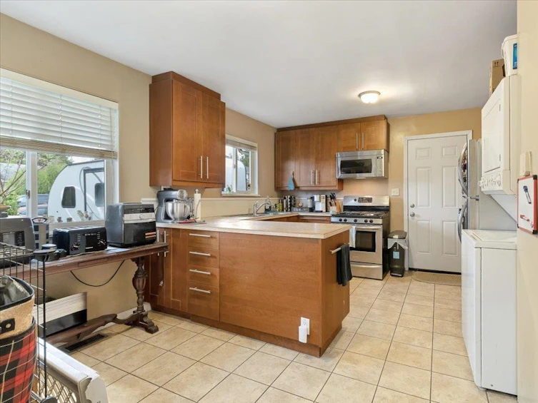 11510 95a Avenue, Delta, BC, V4C 3V5 - 6