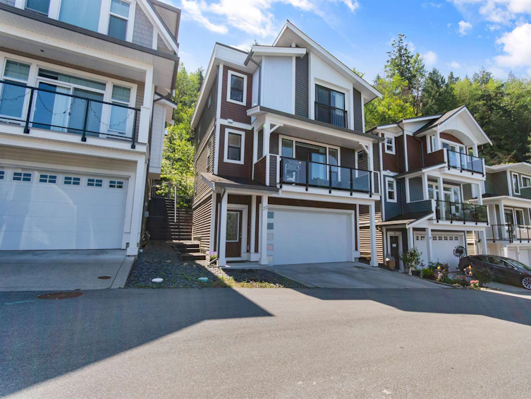 27-47042 Macfarlane Place, Chilliwack, BC, V2R 0P3 - 2